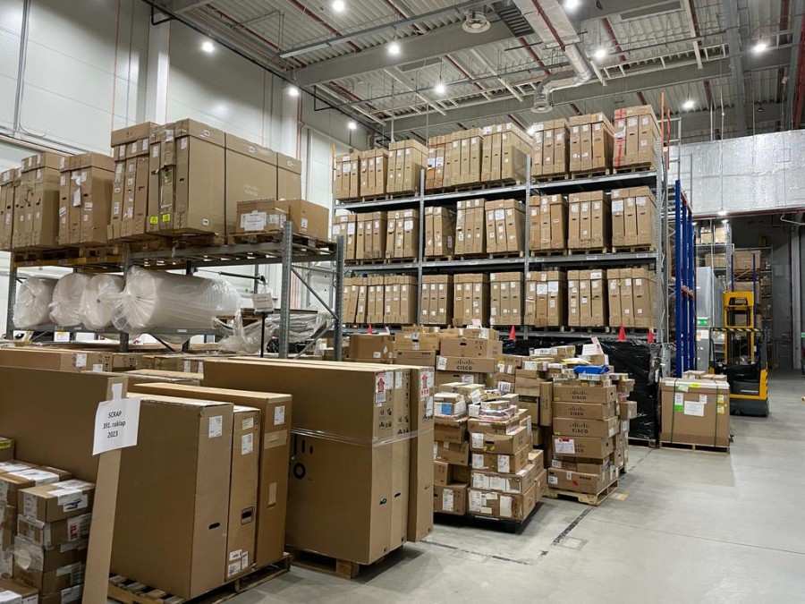 VILÁGÍTÁSKORSZERŰSÍTÉS